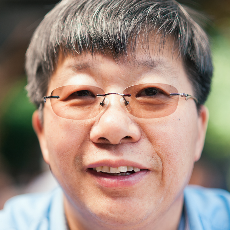 Dr. Simon Liu